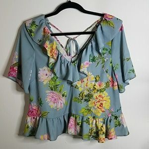 Floral ruffle cropped blouse
